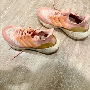 Adidas Women's Peach and Coral Sneakers